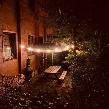 假日公园 查奇德拉奇旅馆 *