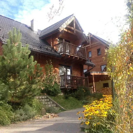 查奇德拉奇旅馆 *