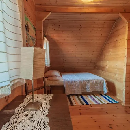 Chatki Qdlatki Vakantiepark Kluszkowce